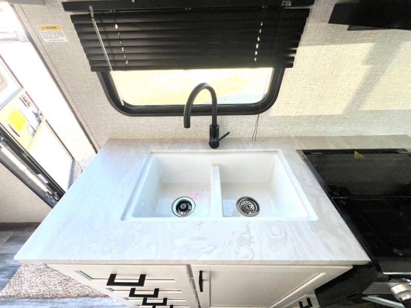 2025 Jayco 2025 Jayco Jay Flight SLX - thumbnail 14