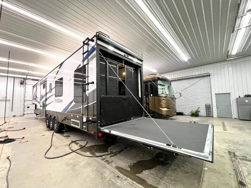 2021 Keystone RV 2021 Keystone RV Fuzion - thumbnail 6