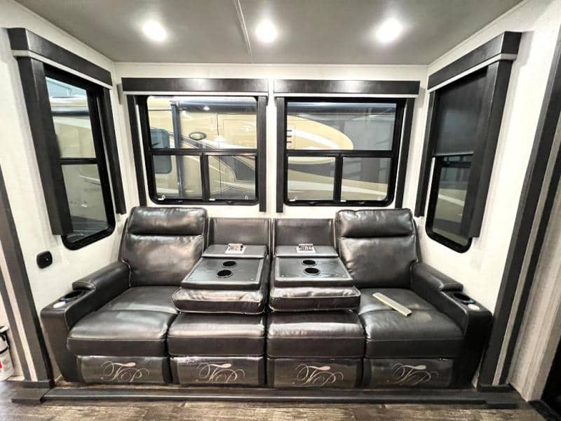 2021 Keystone RV 2021 Keystone RV Fuzion - thumbnail 16