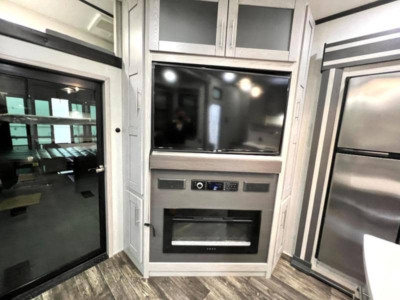 2021 Keystone RV 2021 Keystone RV Fuzion - thumbnail 17