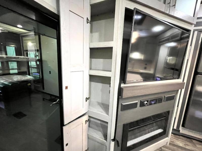 2021 Keystone RV 2021 Keystone RV Fuzion - thumbnail 18