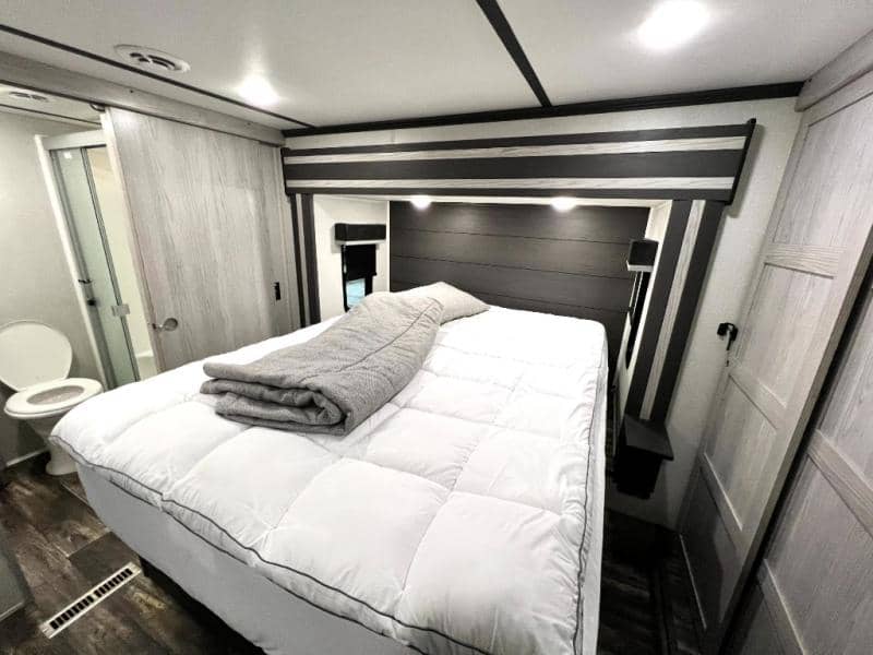 2021 Keystone RV 2021 Keystone RV Fuzion - thumbnail 38