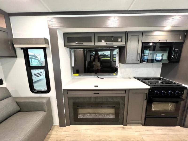 2026 Forest River 2026 Forest River Rockwood Signature - thumbnail 15