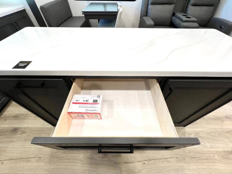 2026 Forest River 2026 Forest River Rockwood Signature - thumbnail 24