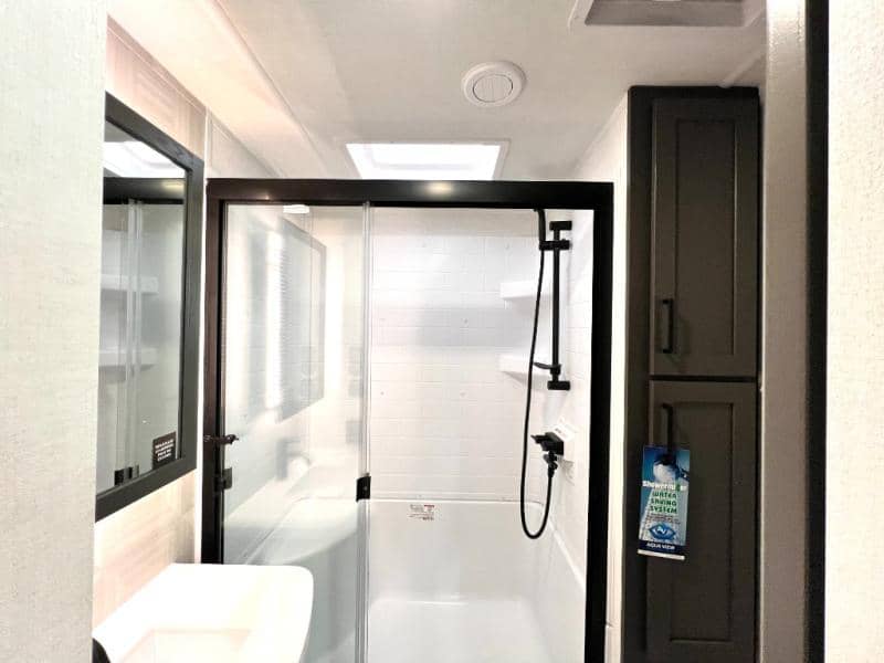 2026 Forest River 2026 Forest River Rockwood Signature - thumbnail 34