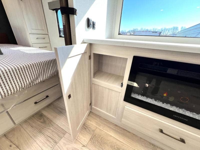 2026 Forest River 2026 Forest River Surveyor Legend - thumbnail 20