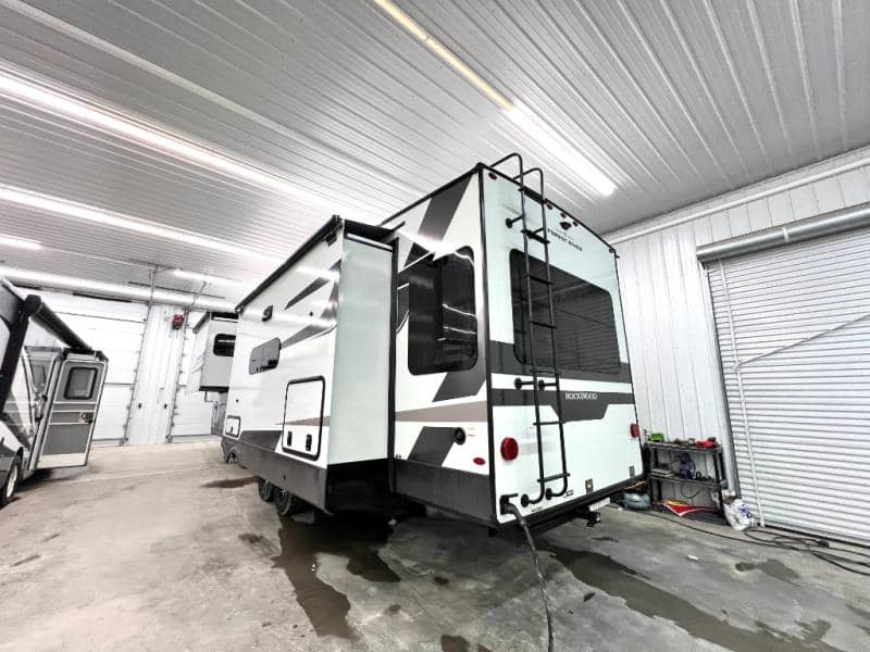 2026 Forest River 2026 Forest River Rockwood Signature - thumbnail 5