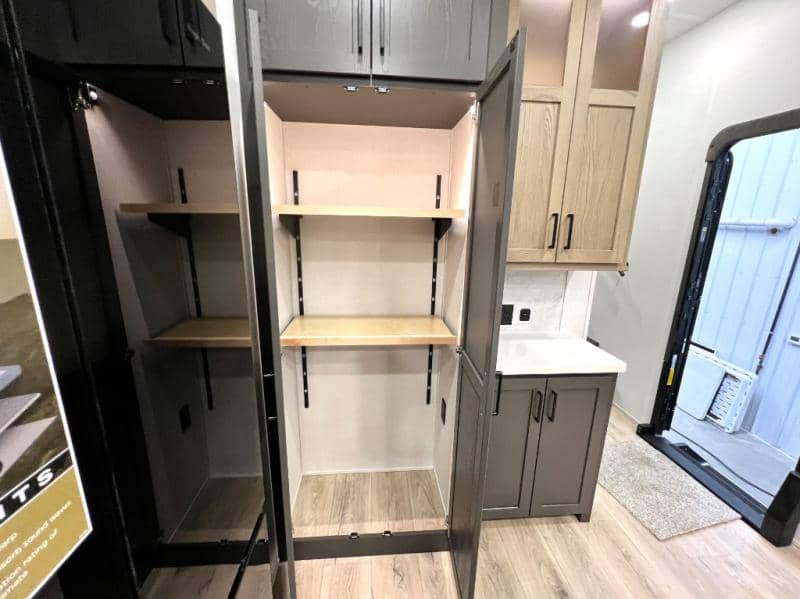 2026 Forest River 2026 Forest River Rockwood Signature - thumbnail 32