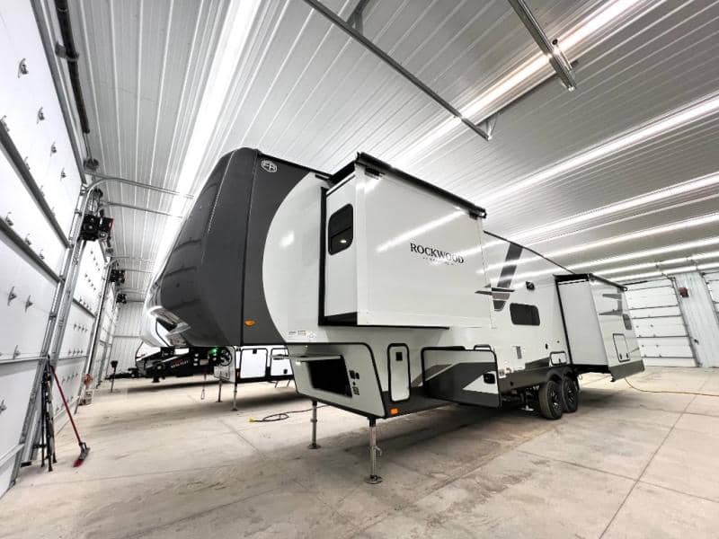 2026 Forest River 2026 Forest River Rockwood Signature - thumbnail 4