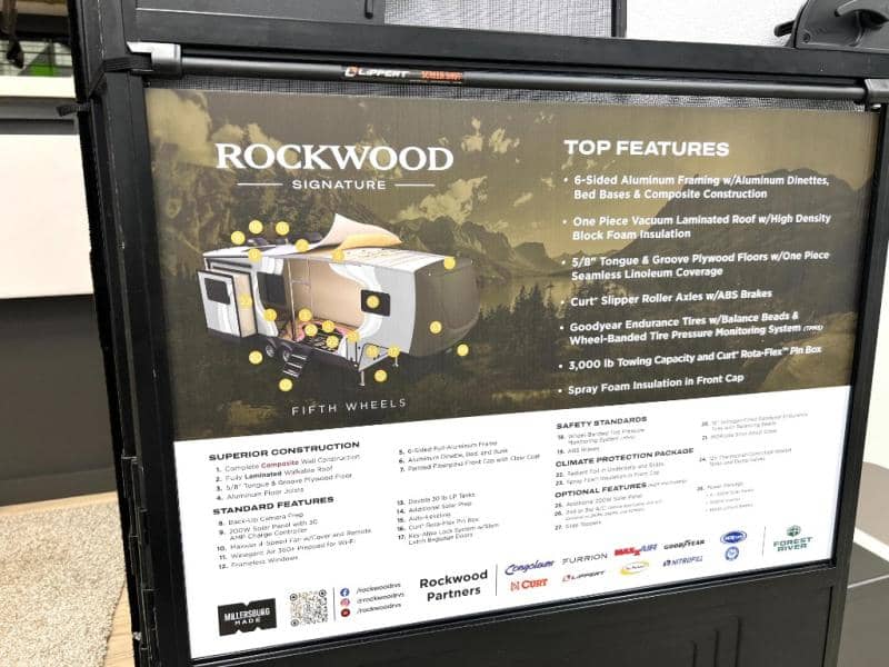 2026 Forest River 2026 Forest River Rockwood Signature - thumbnail 13