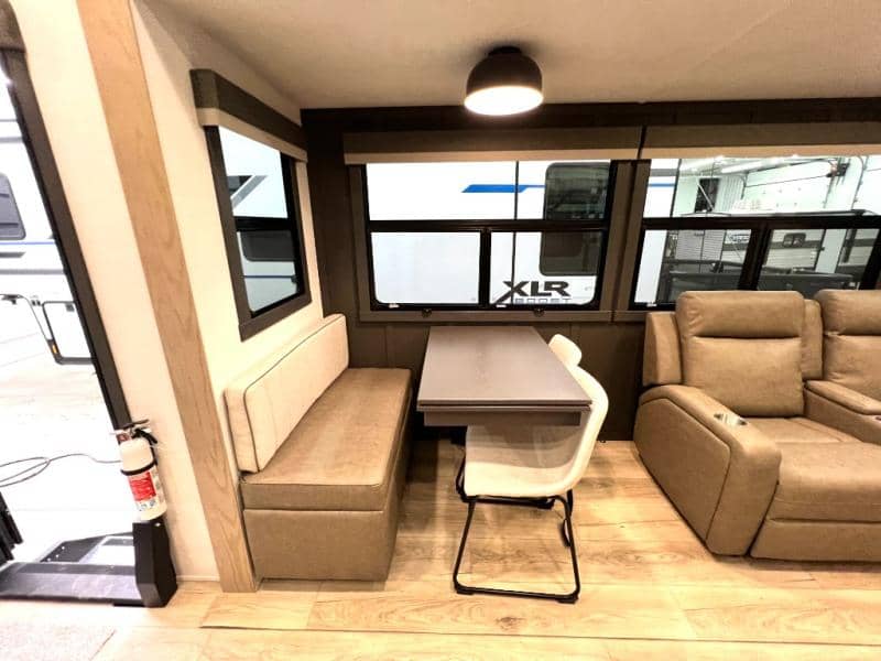 2026 Forest River 2026 Forest River Rockwood Signature - thumbnail 17