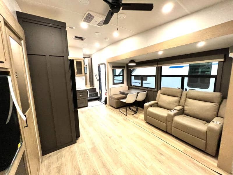 2026 Forest River 2026 Forest River Rockwood Signature - thumbnail 30