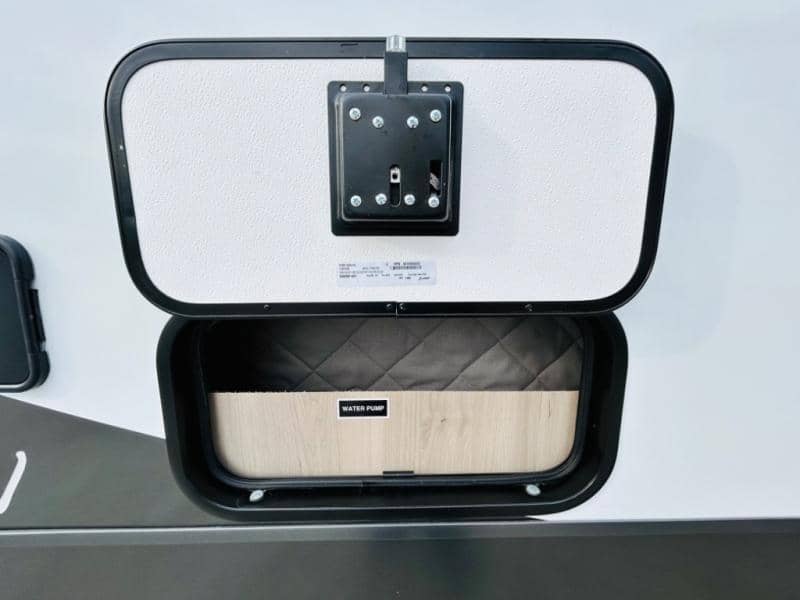 2024 Forest River 2024 Forest River Rockwood Signature - thumbnail 14