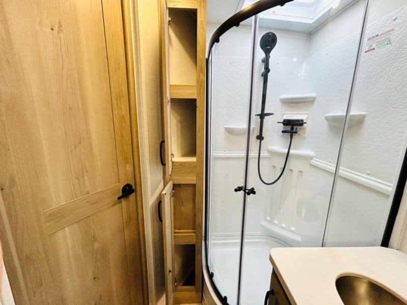 2024 Forest River 2024 Forest River Rockwood Signature - thumbnail 76