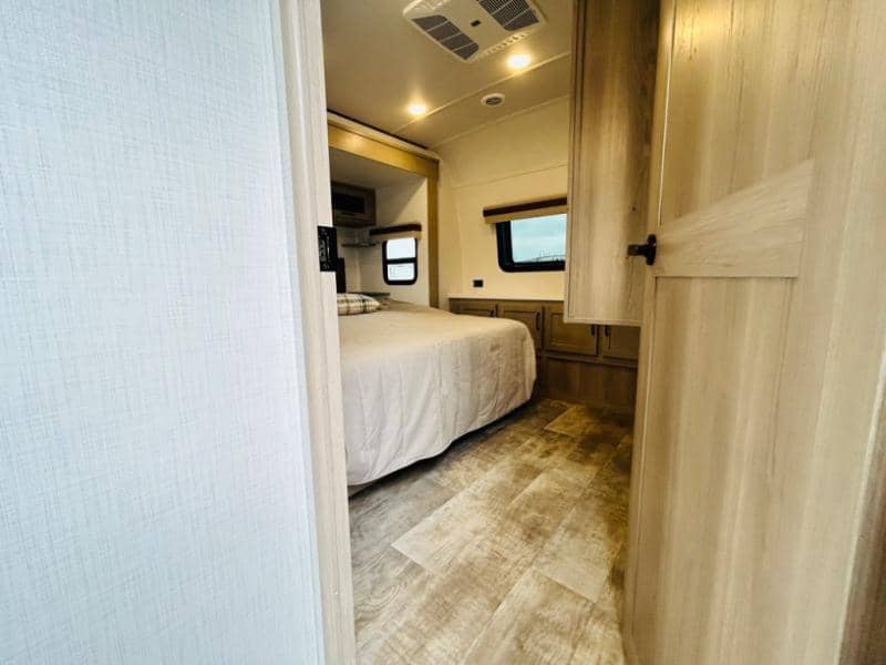 2024 Forest River 2024 Forest River Rockwood Signature - thumbnail 78