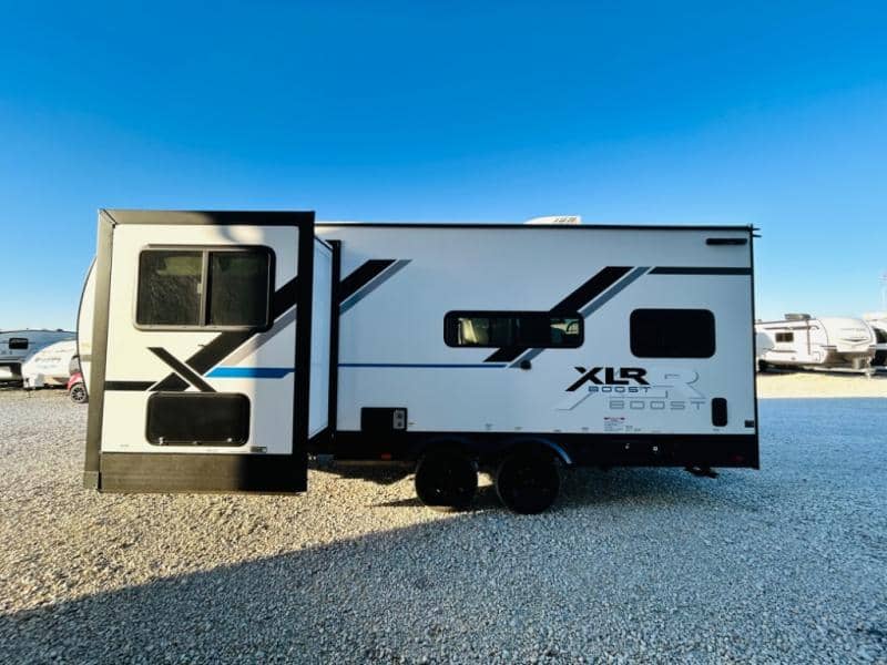 2025 Forest River 2025 Forest River Xlr Boost Toy Hauler - thumbnail 8