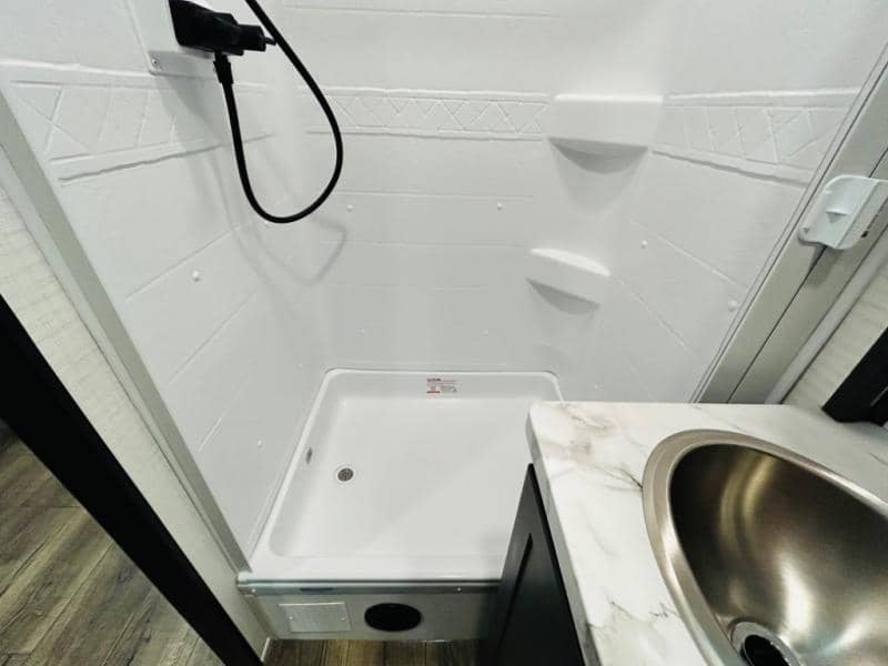 2025 Forest River 2025 Forest River Xlr Boost Toy Hauler - thumbnail 57