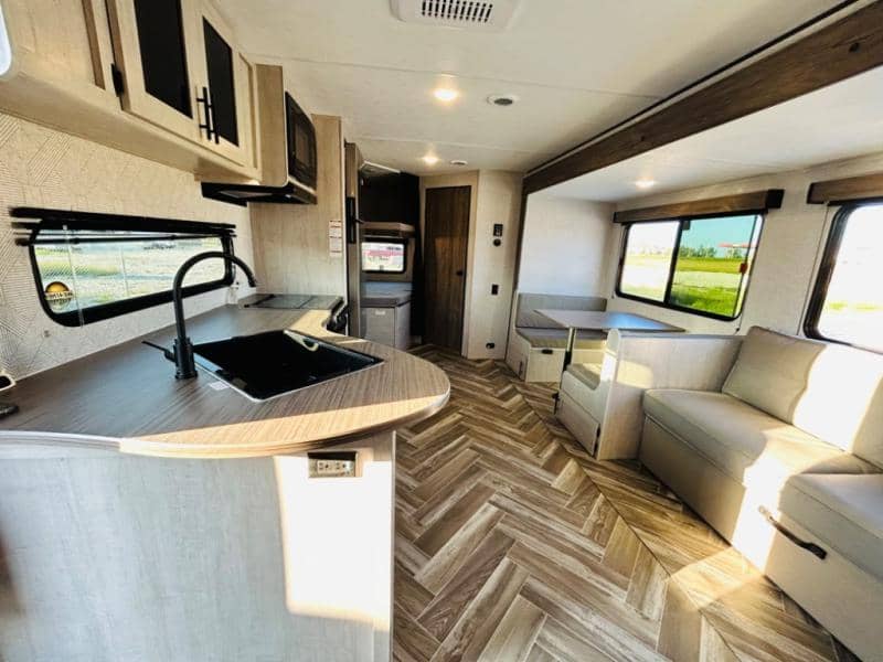 2025 CrossRoads 2025 CrossRoads Zinger - thumbnail 22