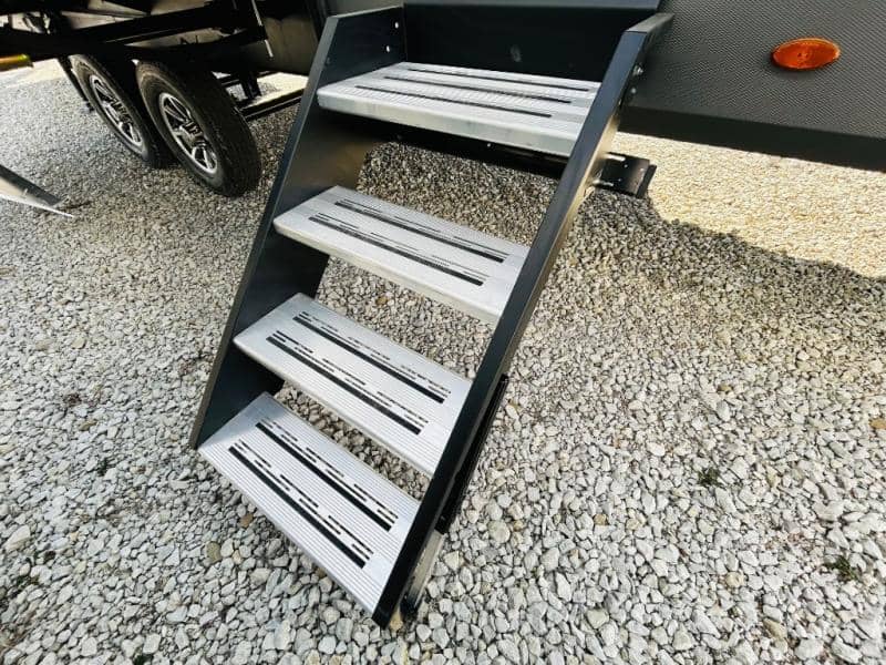 2025 Forest River 2025 Forest River Wildcat - thumbnail 14