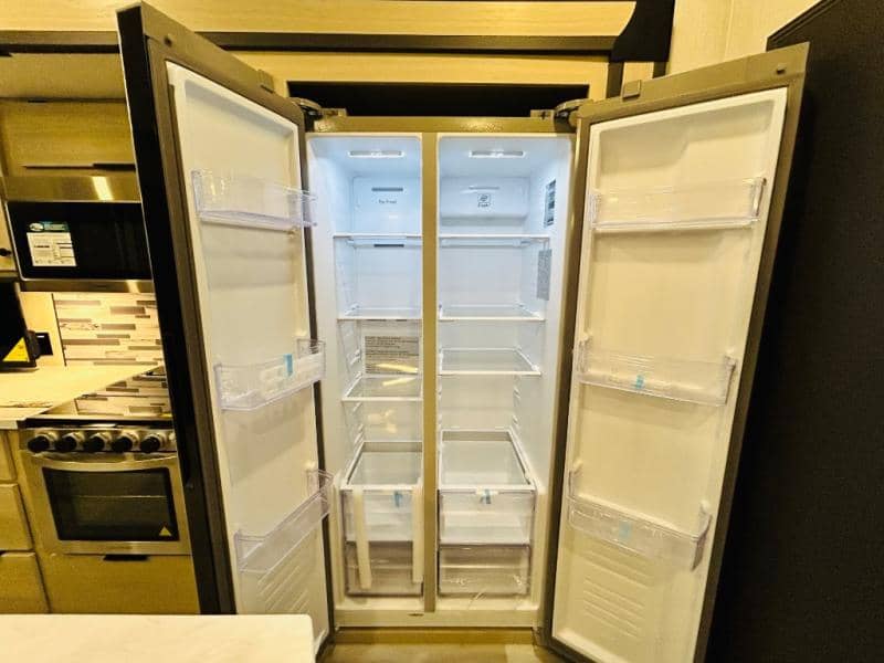 2025 Forest River 2025 Forest River Wildcat - thumbnail 32