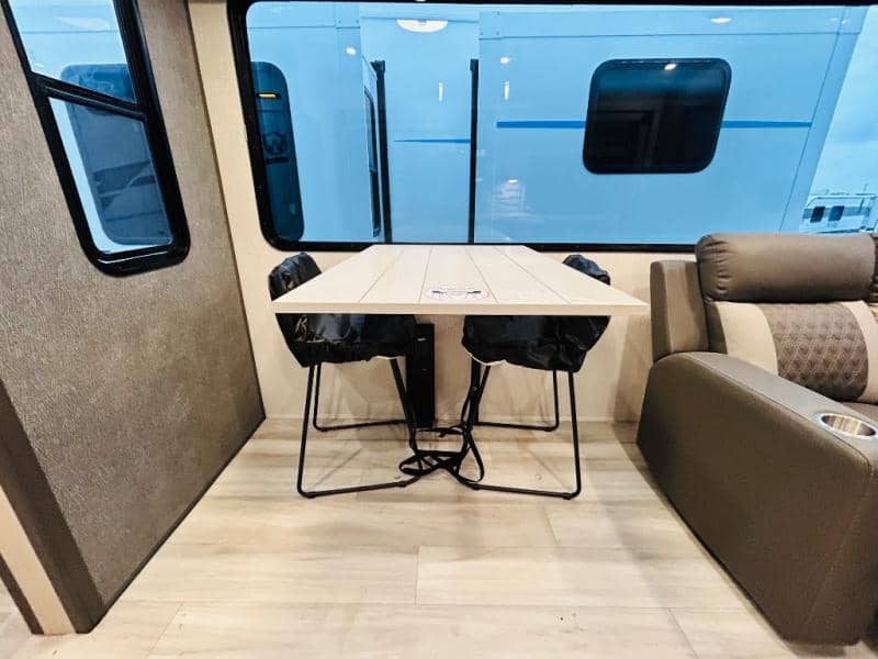 2025 Forest River 2025 Forest River Wildcat - thumbnail 56