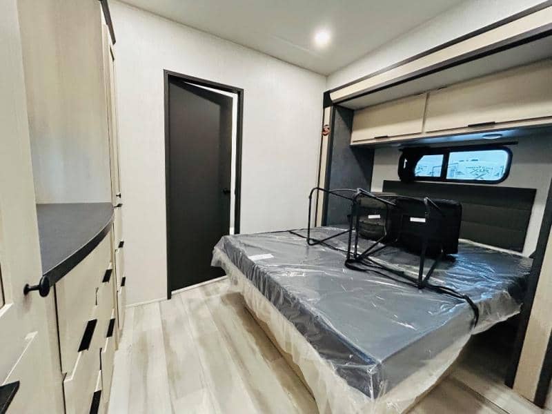 2025 Forest River 2025 Forest River Wildcat - thumbnail 90