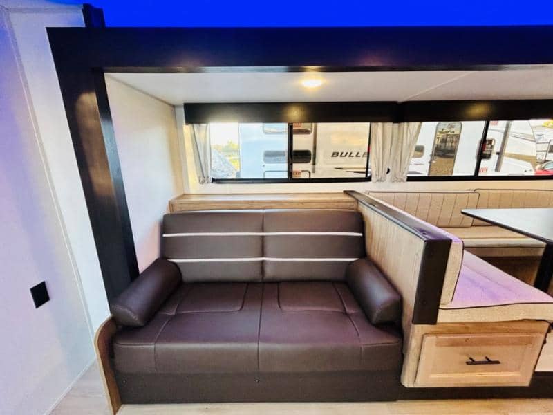 2025 Forest River 2025 Forest River Cherokee Grey Wolf - thumbnail 48