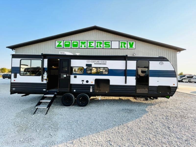 2025 Forest River 2025 Forest River Cherokee Grey Wolf - thumbnail 4