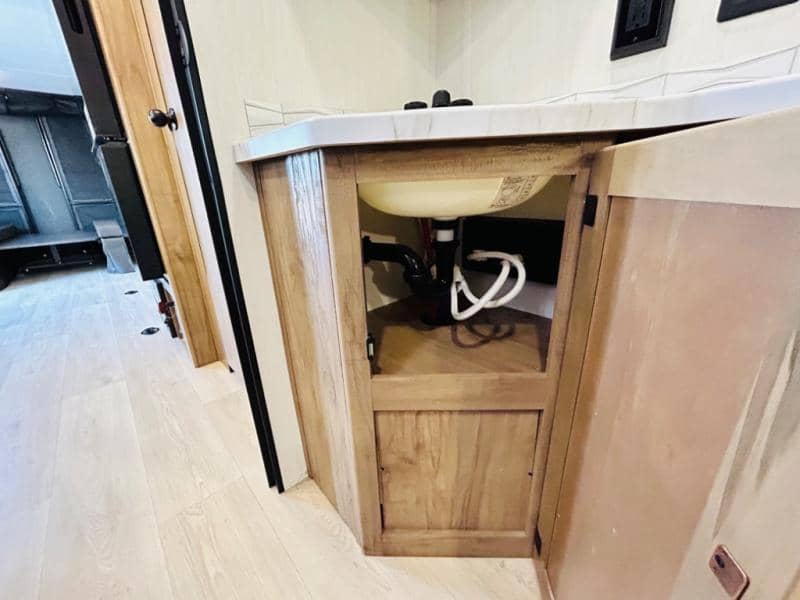 2025 Forest River 2025 Forest River Cherokee Grey Wolf - thumbnail 59