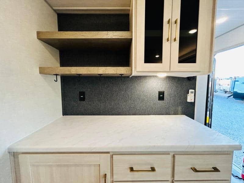 2025 Forest River 2025 Forest River Surveyor - thumbnail 36