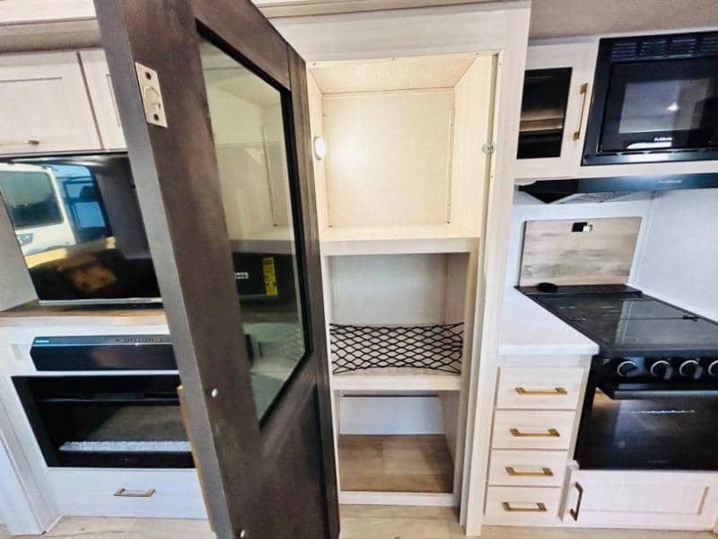 2025 Forest River 2025 Forest River Surveyor - thumbnail 51