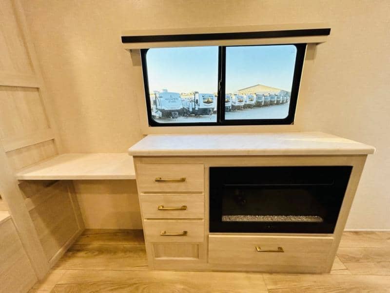 2025 Forest River 2025 Forest River Surveyor - thumbnail 86