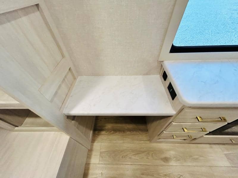 2025 Forest River 2025 Forest River Surveyor - thumbnail 90