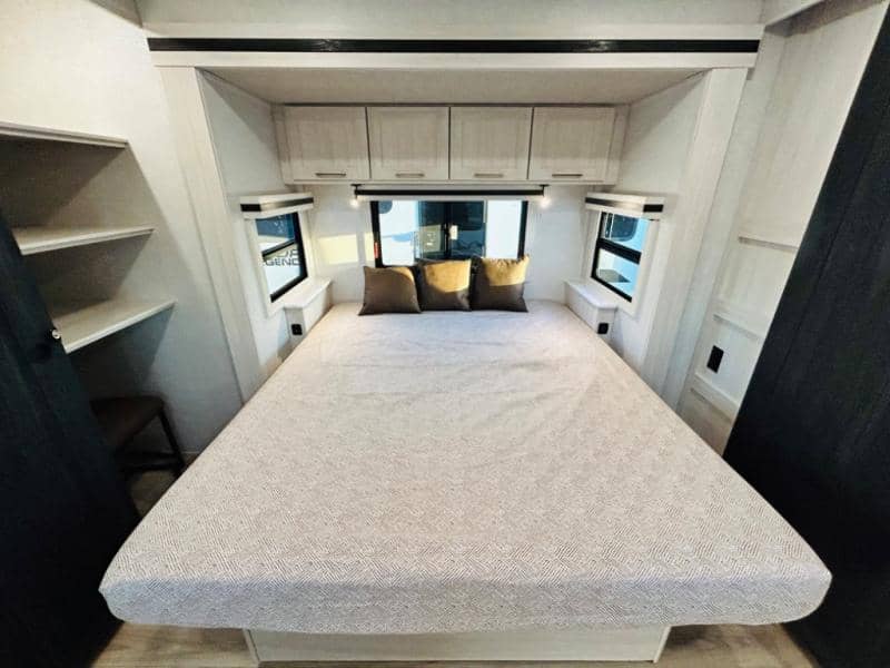 2025 Forest River 2025 Forest River Surveyor - thumbnail 94