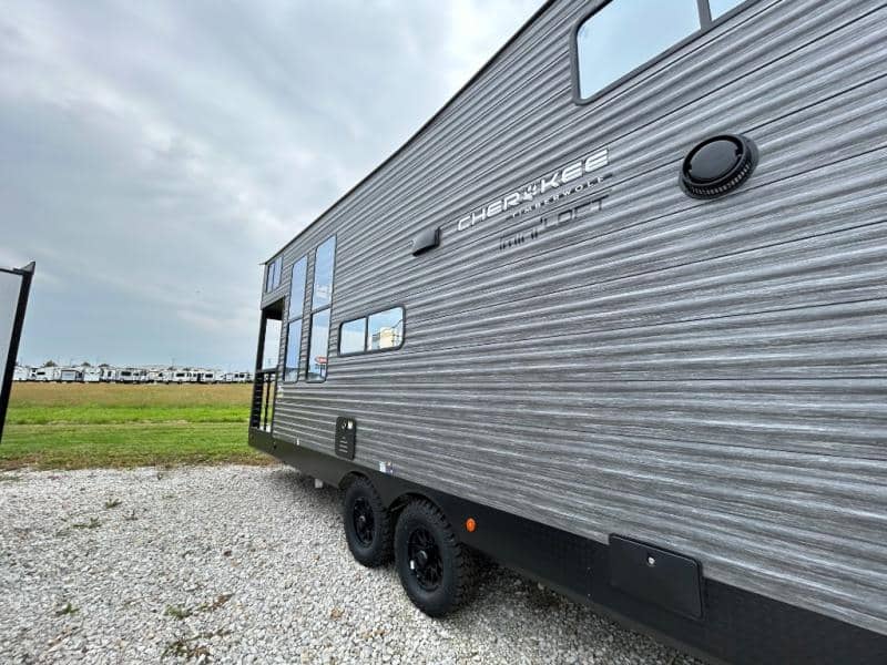 2026 Forest River 2026 Forest River Cherokee Timberwolf - thumbnail 4