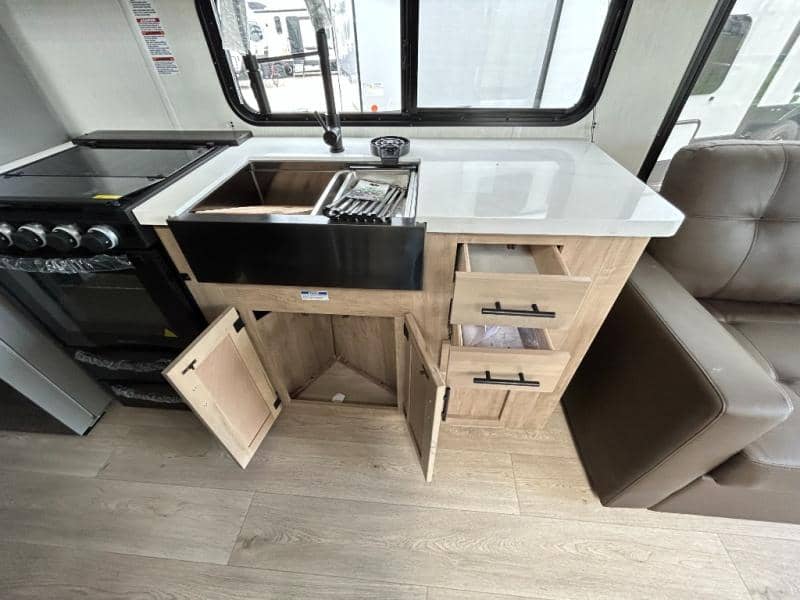 2026 Forest River 2026 Forest River Cherokee Timberwolf - thumbnail 19