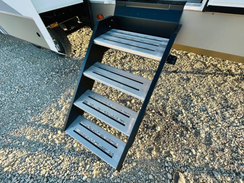 2025 Forest River 2025 Forest River Wildcat - thumbnail 12