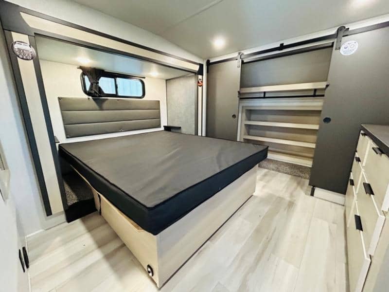 2025 Forest River 2025 Forest River Wildcat - thumbnail 62