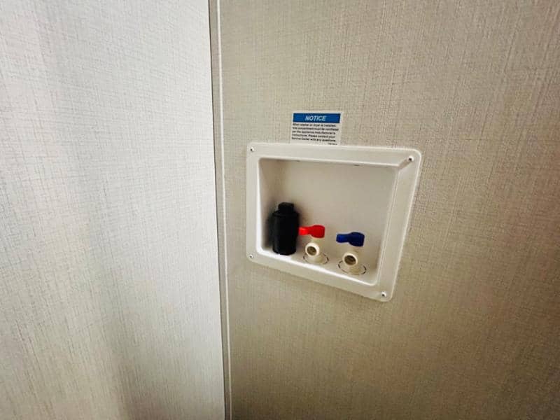 2025 Forest River 2025 Forest River Wildcat - thumbnail 68