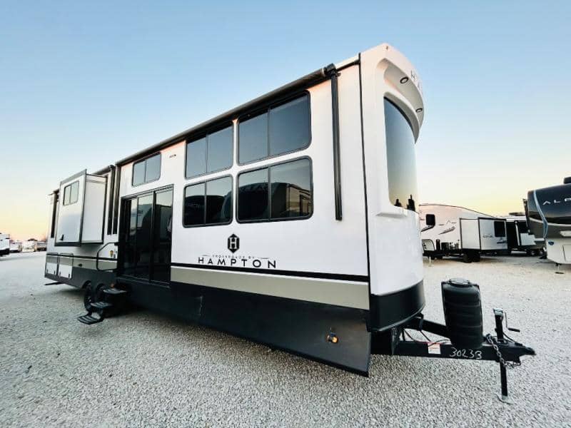 2025 CrossRoads 2025 CrossRoads Hampton - thumbnail 3