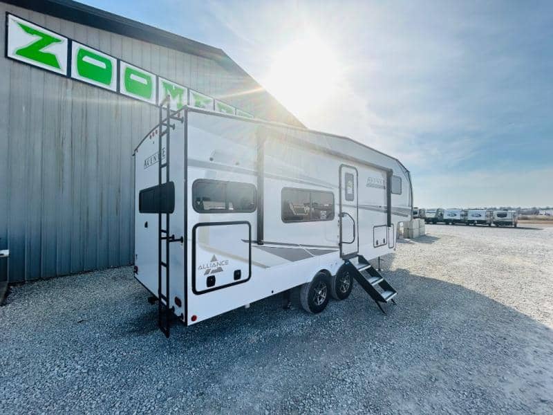 2025 Alliance RV 2025 Alliance RV Avenue - thumbnail 5