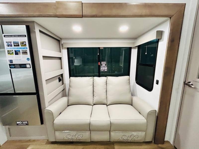 2025 Alliance RV 2025 Alliance RV Avenue - thumbnail 47