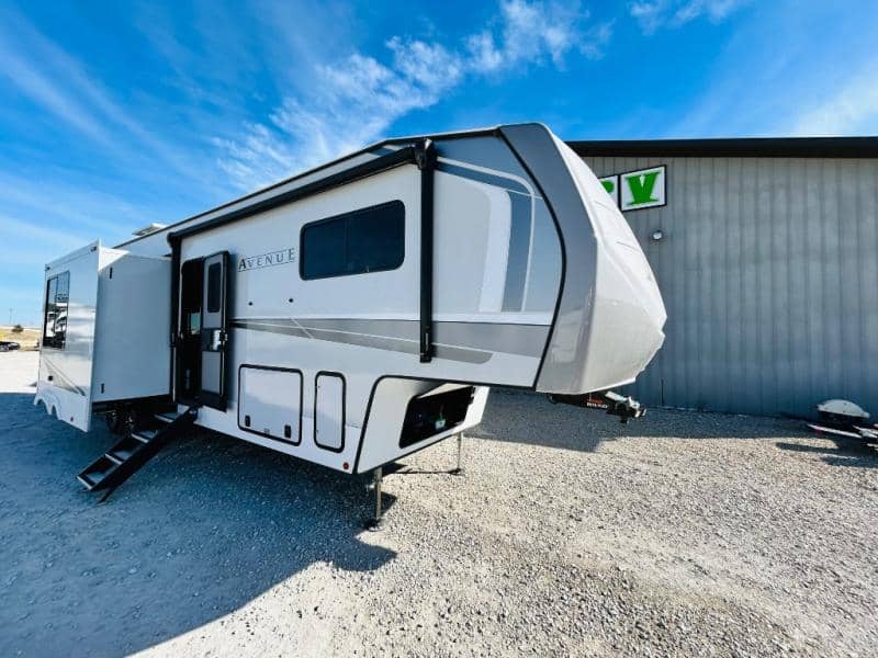2025 Alliance RV 2025 Alliance RV Avenue - thumbnail 3