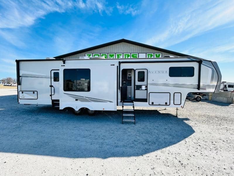 2025 Alliance RV 2025 Alliance RV Avenue - thumbnail 4