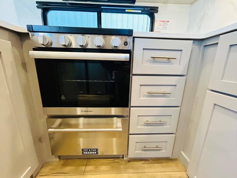 2025 Alliance RV 2025 Alliance RV Avenue - thumbnail 31