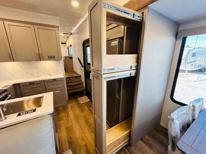 2025 Alliance RV 2025 Alliance RV Avenue - thumbnail 45