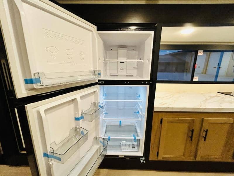 2025 Forest River 2025 Forest River Cherokee Grey Wolf - thumbnail 21