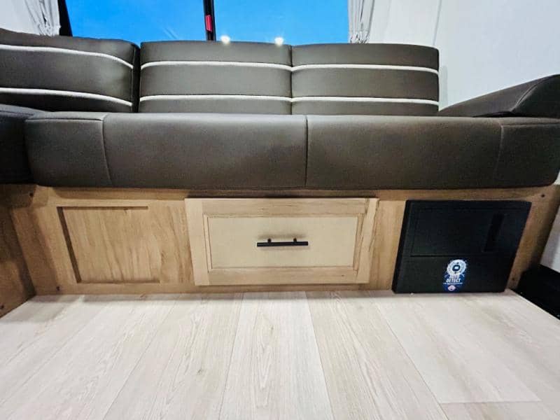 2025 Forest River 2025 Forest River Cherokee Grey Wolf - thumbnail 46