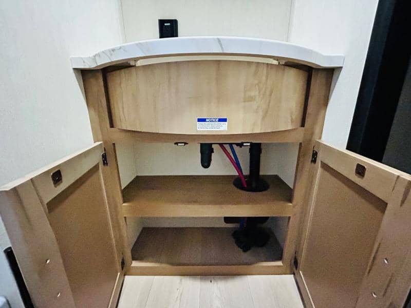 2025 Forest River 2025 Forest River Cherokee Grey Wolf - thumbnail 58