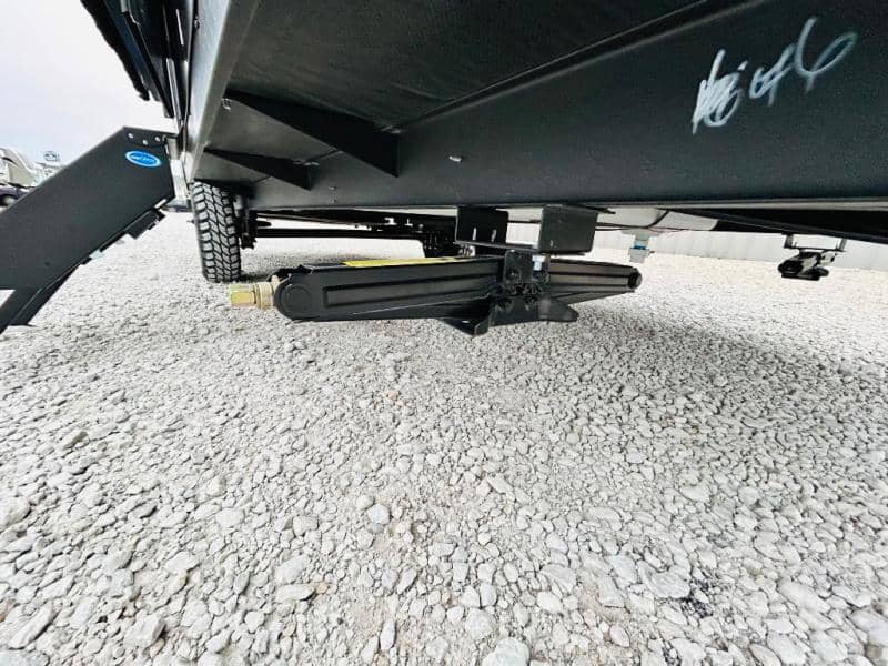 2025 Forest River 2025 Forest River Cherokee Wolf Pup - thumbnail 12